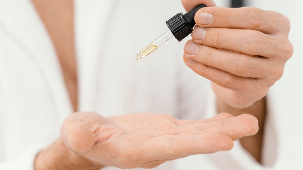 Retinal para qué sirve en la cara: el retinoide más potente sin receta, por qué supera al retinol en todo, los 7 beneficios para la piel y cómo usarlo sin irritar