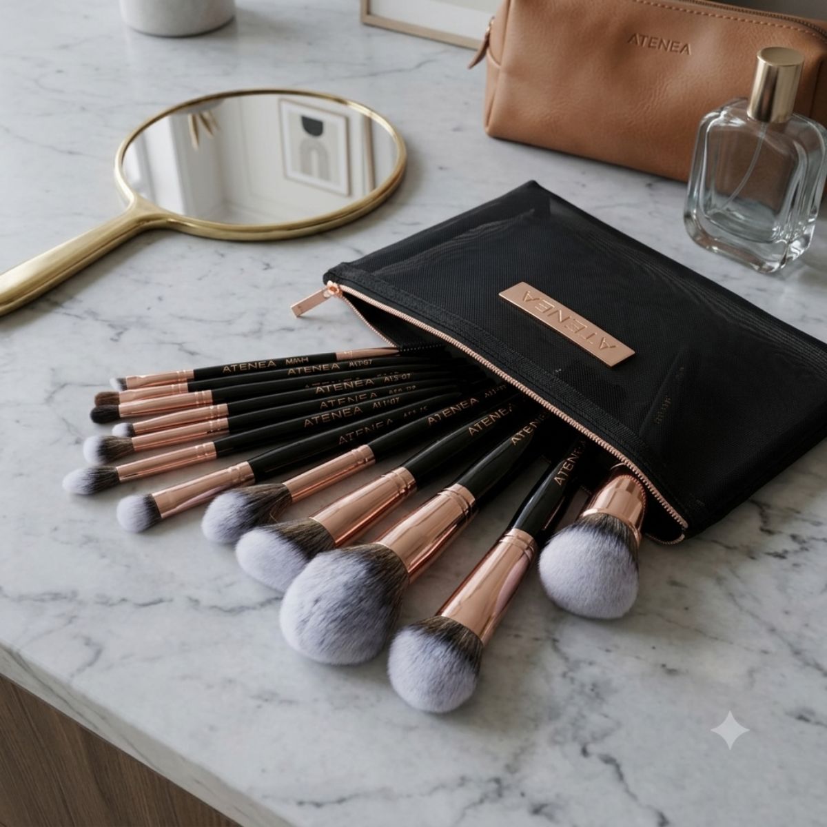 Kit de Brochas Flawless Basic x12: guía completa de las 12 piezas, técnicas de uso y cuidado. El set profesional para un maquillaje sin límites.
