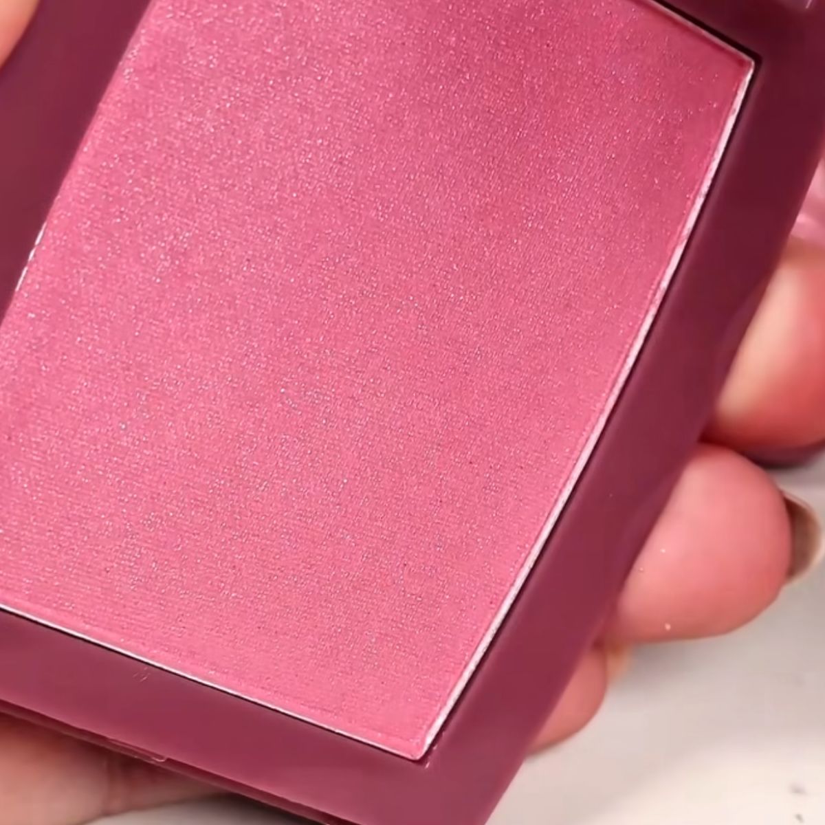 Rubor en polvo y gloss labial color rosado Trendy Kit de maquillaje