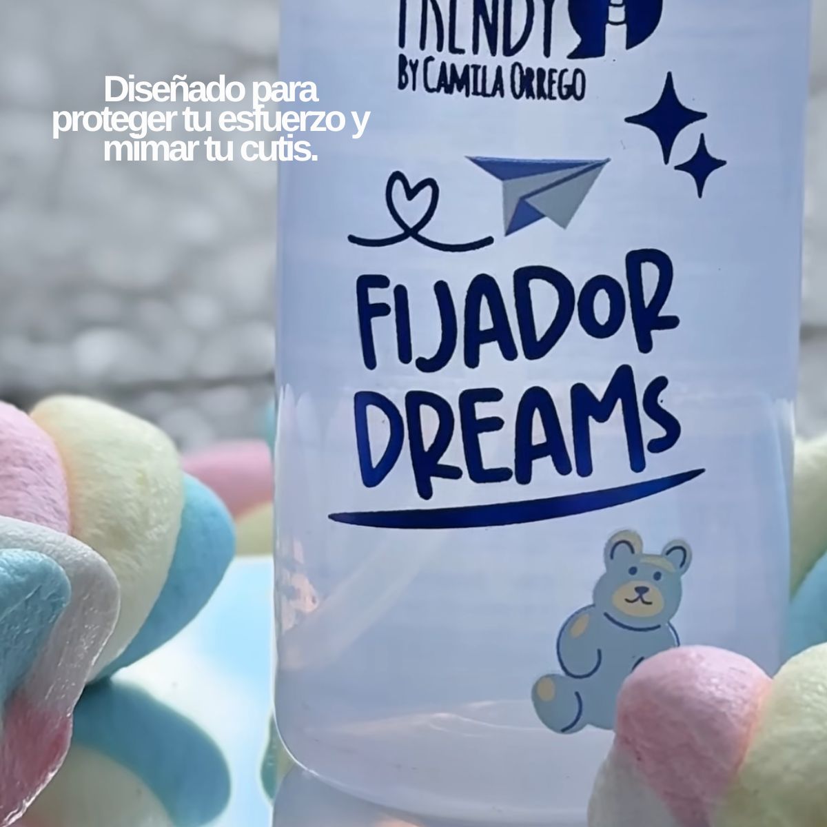 Fijador de maquillaje en spray Trendy con ingredientes naturales