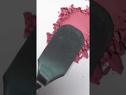Paleta de Rubores Blushed Cheeks: 9 Tonos que Despiertan tu Belleza Natural