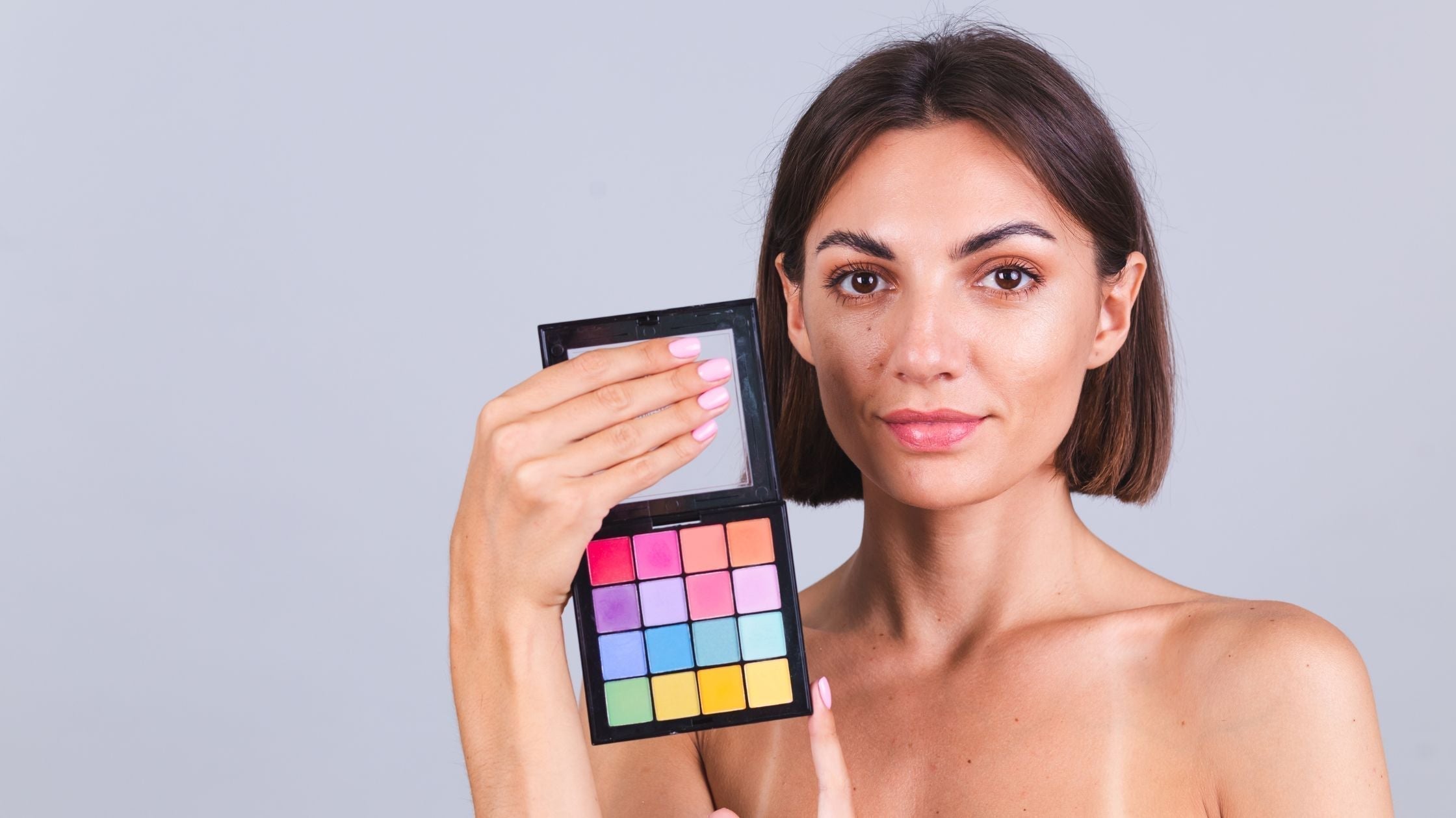 Colorimetría en el maquillaje: cómo identificar tu subtono, elegir los colores correctos y usar el color a tu favor en cada producto