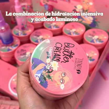 Crema mantequilla corporal Watermelon de Trendy, hidratante con aroma sandía y brillos dorados para piel suave y luminosa.
